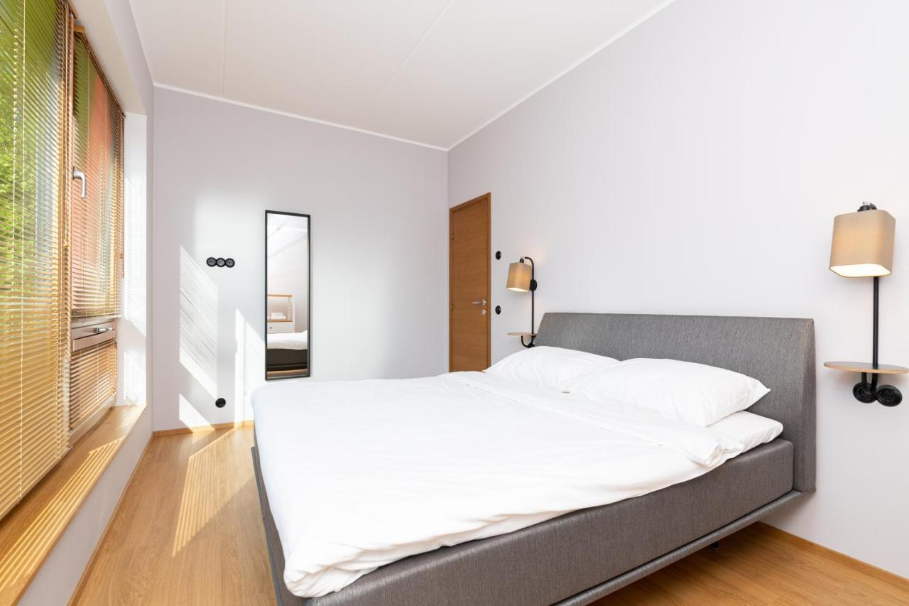 Self-Check-In Spacious 1 Bedroom Apartment With Free Parking Tallinn Extérieur photo